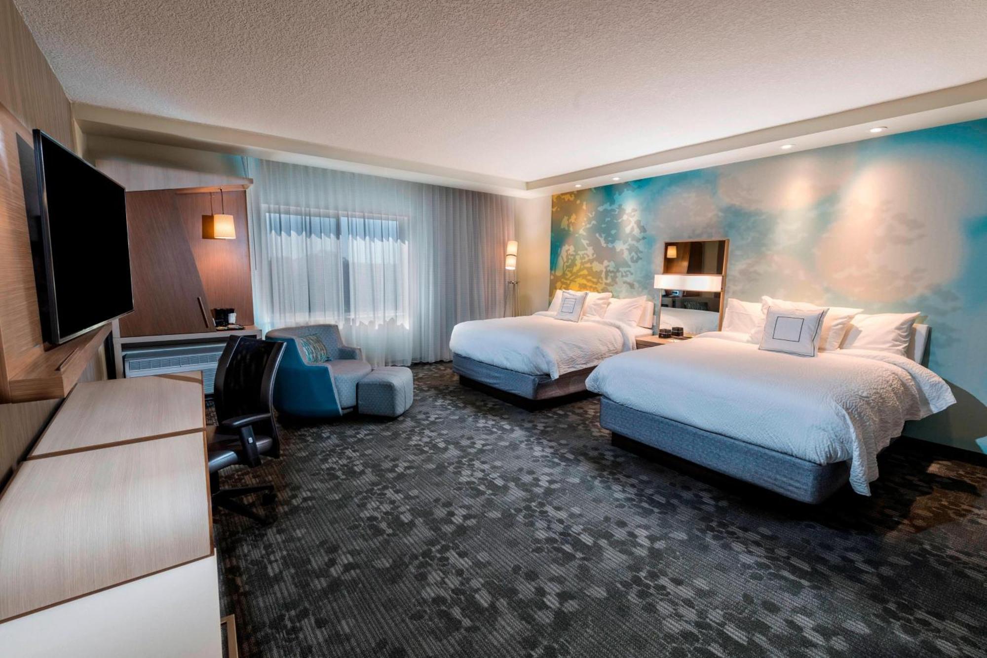 Courtyard By Marriott Tampa Northwest/Veterans Expressway Hotel West Chase Exterior photo